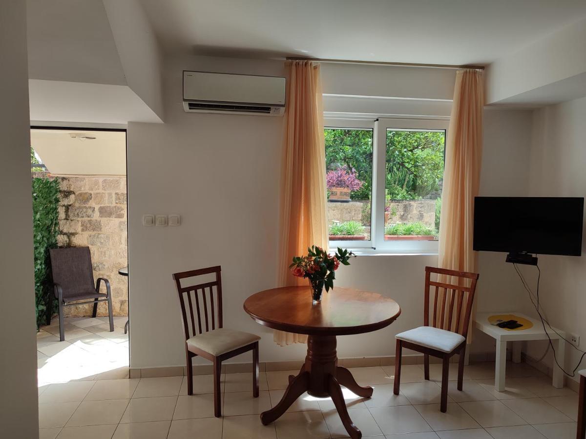 Studio Apartman Radimir 科托尔 外观 照片